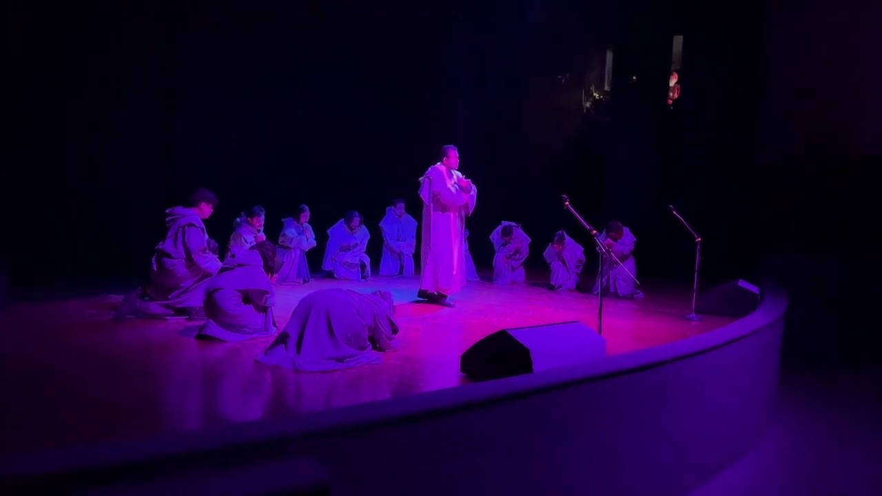 El Jorobado de Notredame (Compañía Teatral Gato Encerrado)