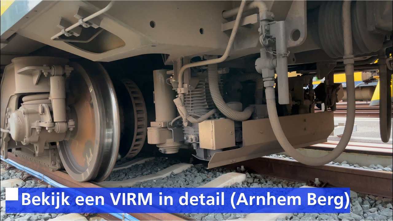 (4K) NS Trein | Bekijk een VIRM lV in detail op Rangeerterrein Arnhem Berg