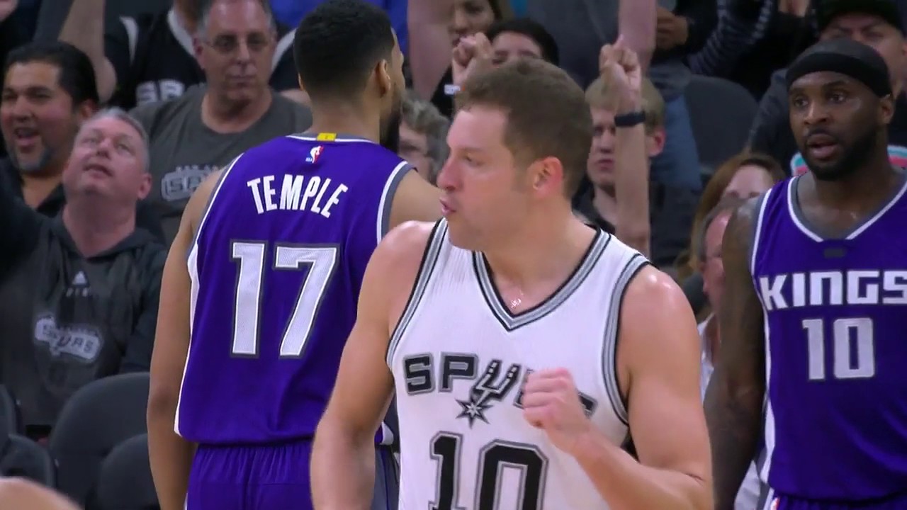 Spurs Rally Back From 28 Point Deficit To Complete Comeback vs Kings!