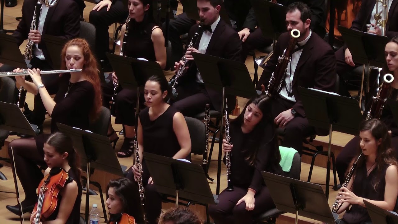 Quatre danses i una albada