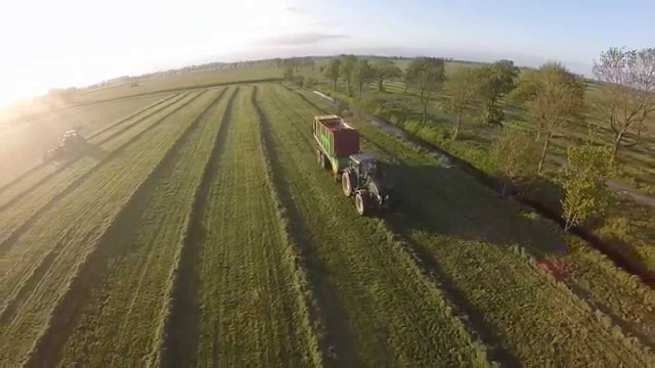[GoPro/Phantom] Silo fahren mit 2 neuen Strautmann Silowagen