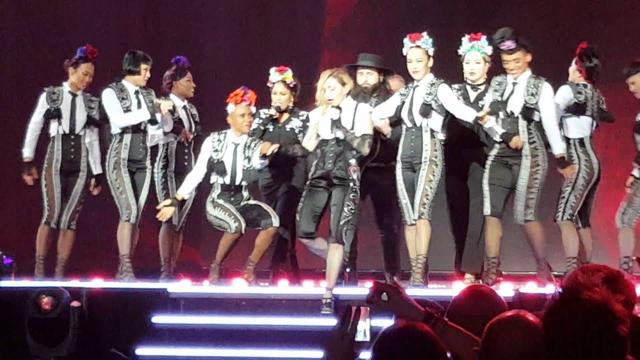 Madonna la Isla Bonita - Rebel Heart Tour Koln