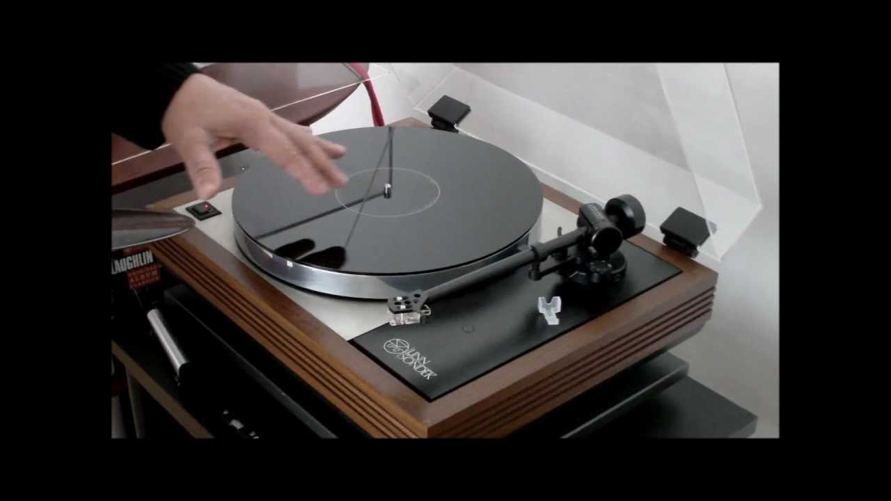 turntable LINN LP12 + BUD POWELL