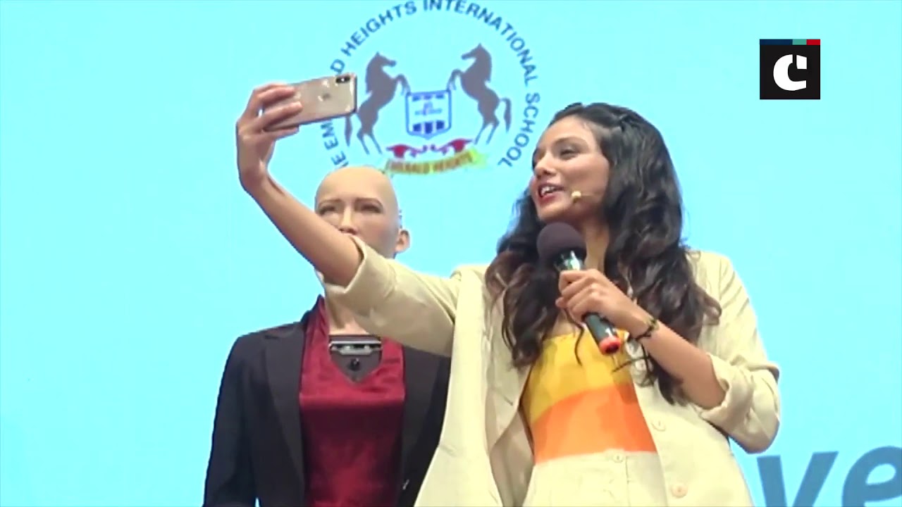 World&rsquo;s first Robot citizen attends Round Square International Conference in Indore