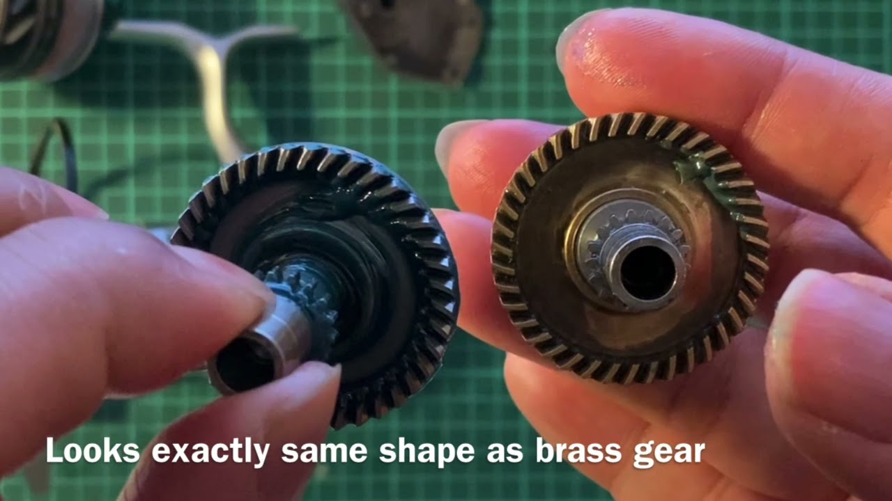 Penn Slammer IV DX inside of gearbox. 【ペン・スラマー４DXのボディを開けてみた】