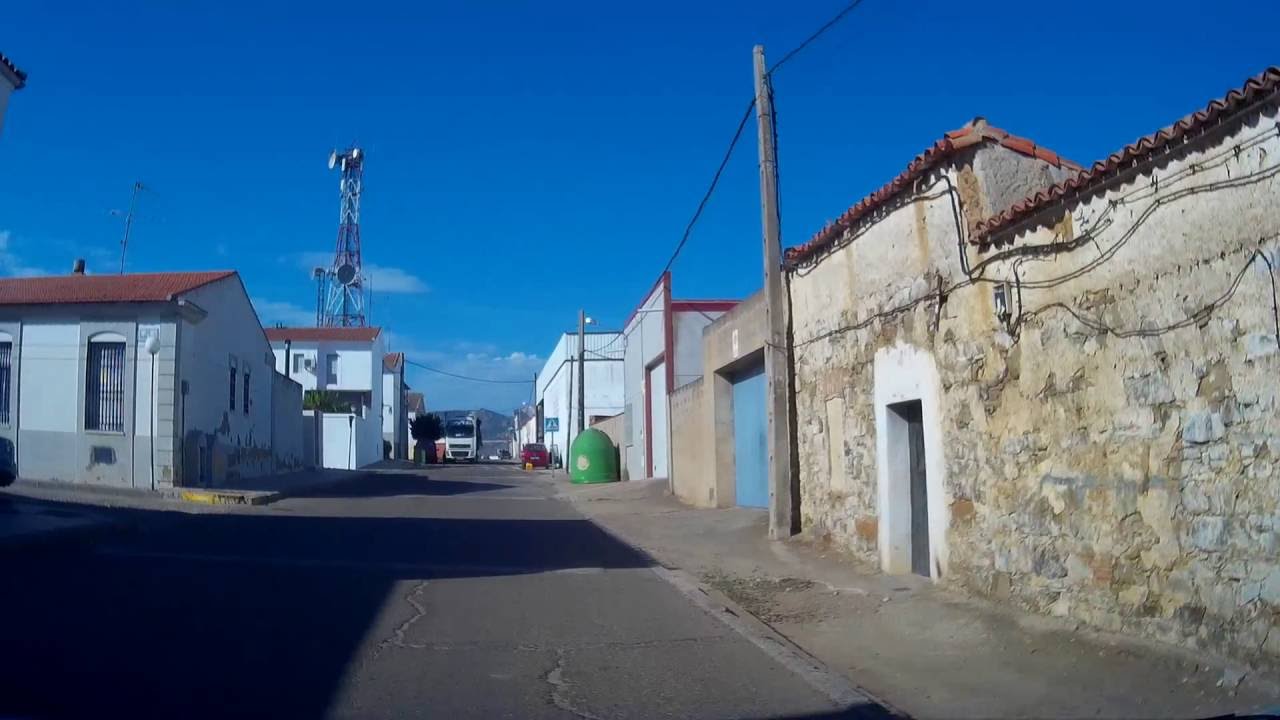 Salida de Orellana la Vieja