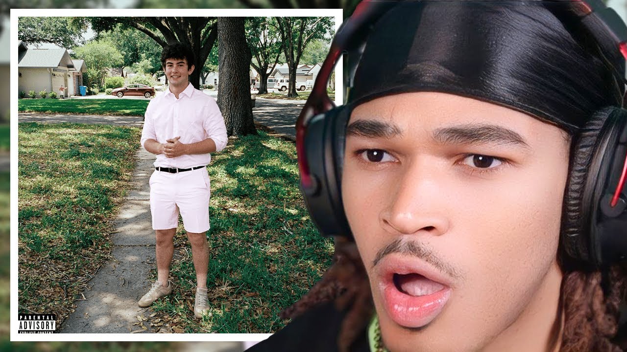 plaqueboymax reacts to ian - valedictorian (Full Album)
