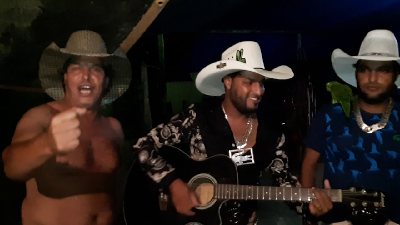 Marcos e  Mateus Os Irmãos Ciganos  e Barrerito Cigano   -    Solidão