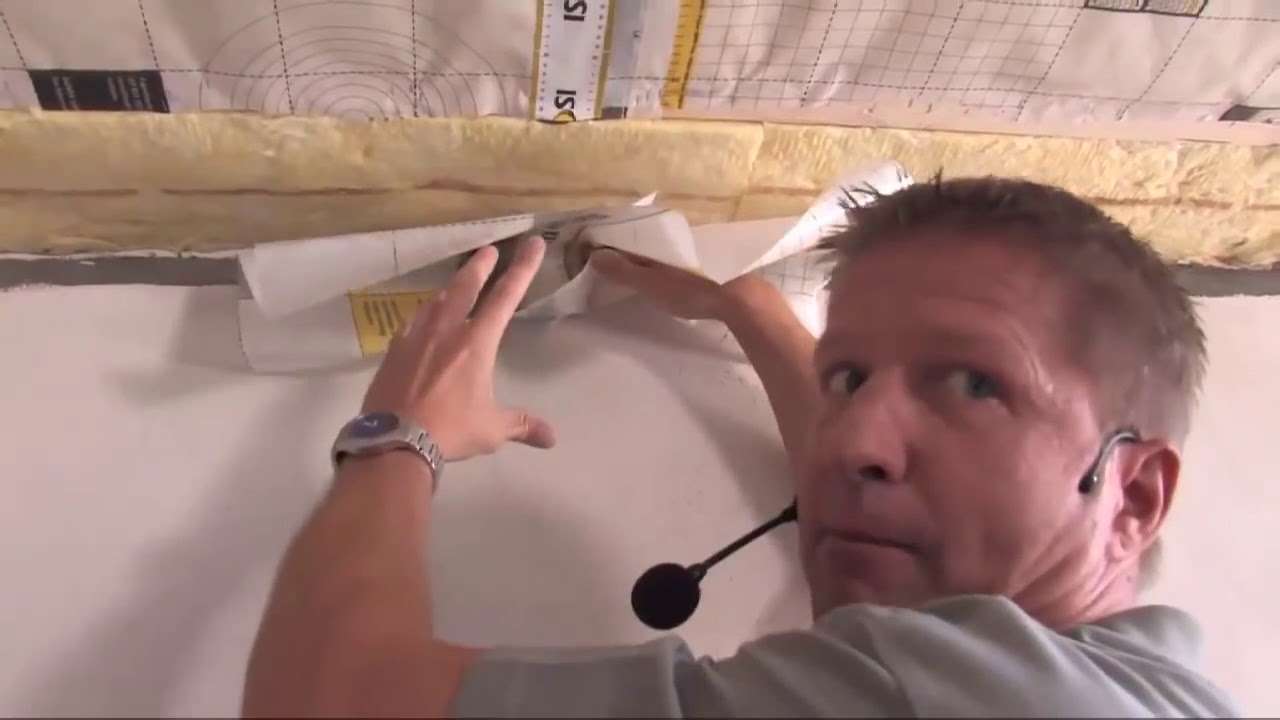 Folienverlegung von innen Teil 3 Dampfbremse