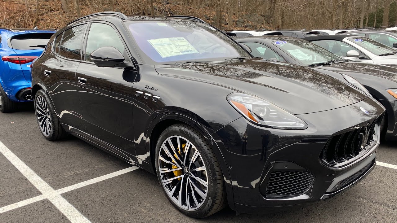 Maserati Grecale Modena против Alfa Romeo Stelvio | Выбрать «Абсолютную роскошь» или «Максимальны...