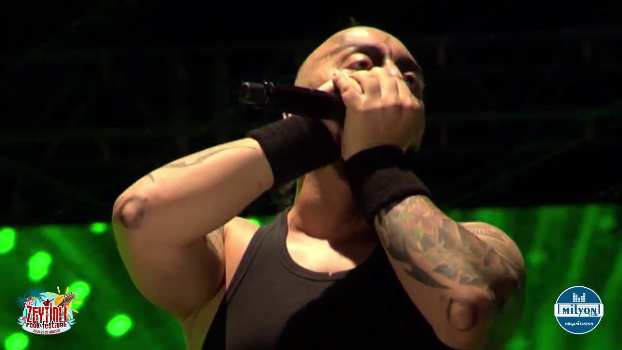 Hayko Cepkin - Açtırdınız Kutuyu | Zeytinli Rock Festivali 2015