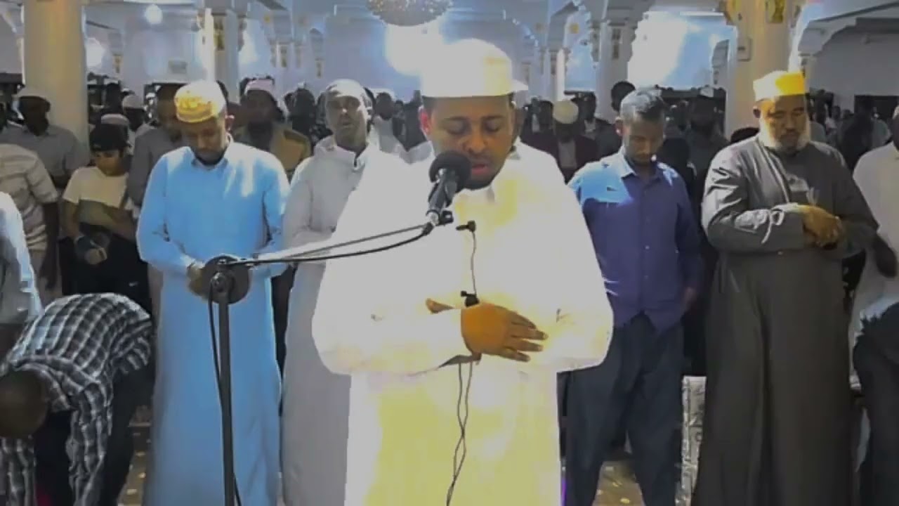 Salat Isha : Shekh Fatxi ( Masjid Ali Matan Hargeisa)
