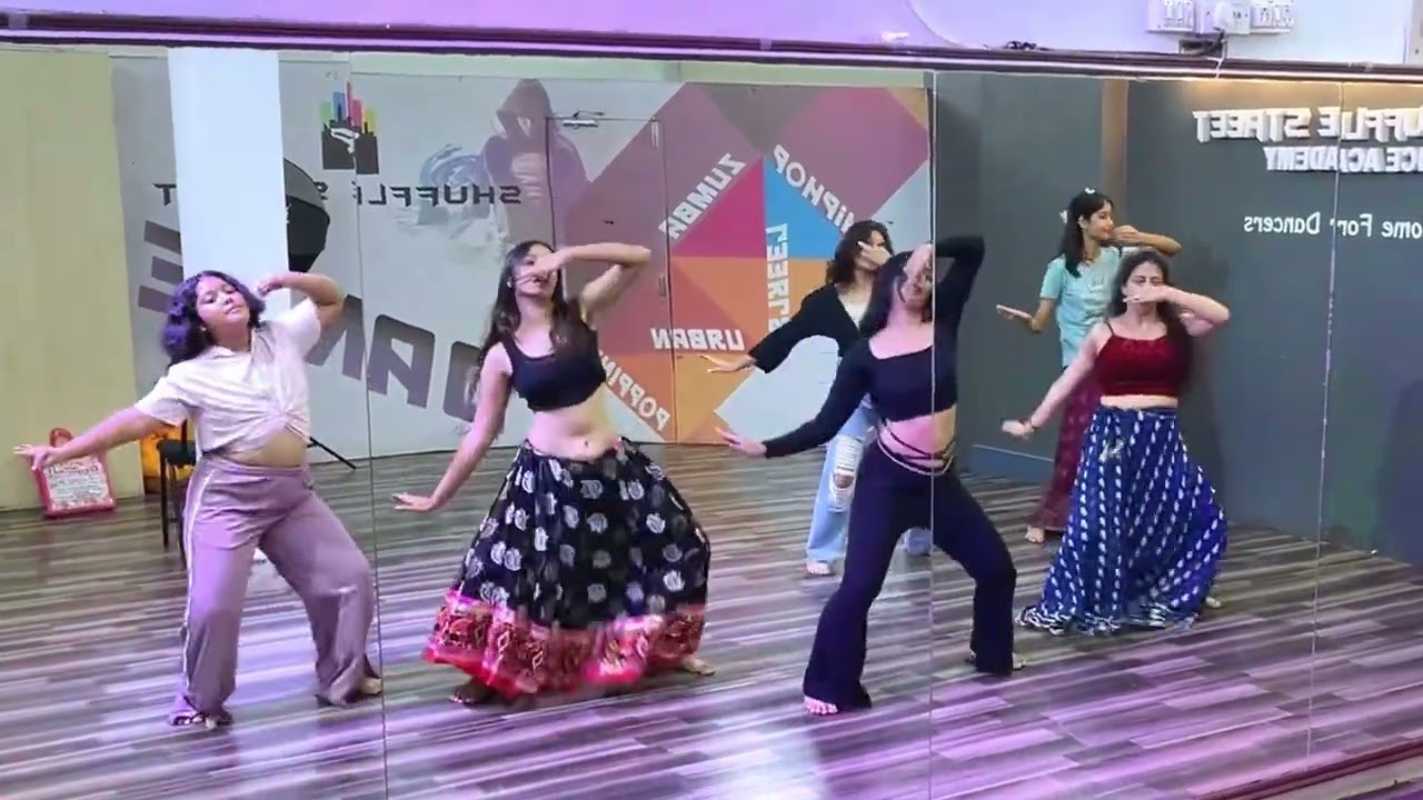 Bollywood Dance Class in Kolkata | Shuffle Street Dance Academy | Choreography Debamita Nath