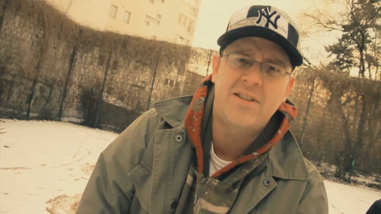 DCVDNS - Brille feat. Basstard, Tamas, Wolfgang H, Boba Fettt, Trip, Justus [BRILLE JETZT KAUFEN!]