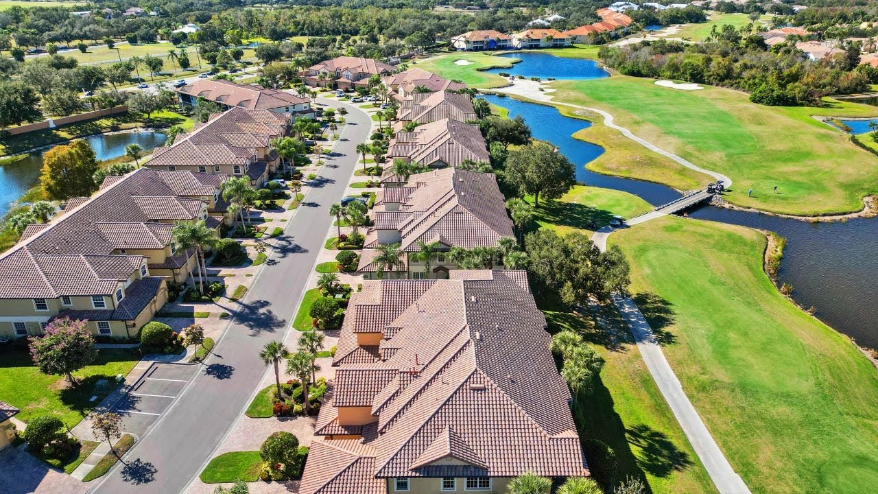 8364 Miramar Way Unit 23, Lakewood Ranch, FL 34202