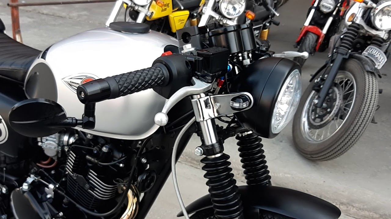 W175