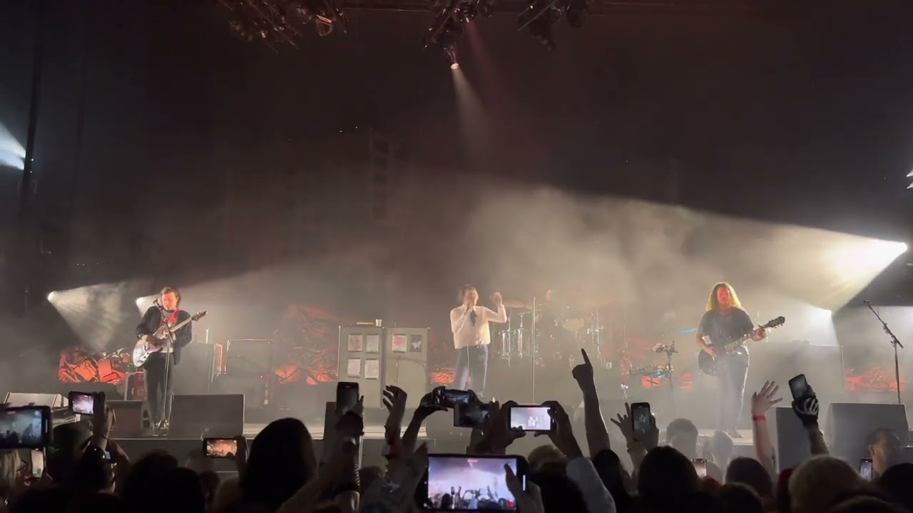 My chemical romance desert song live Los Angeles