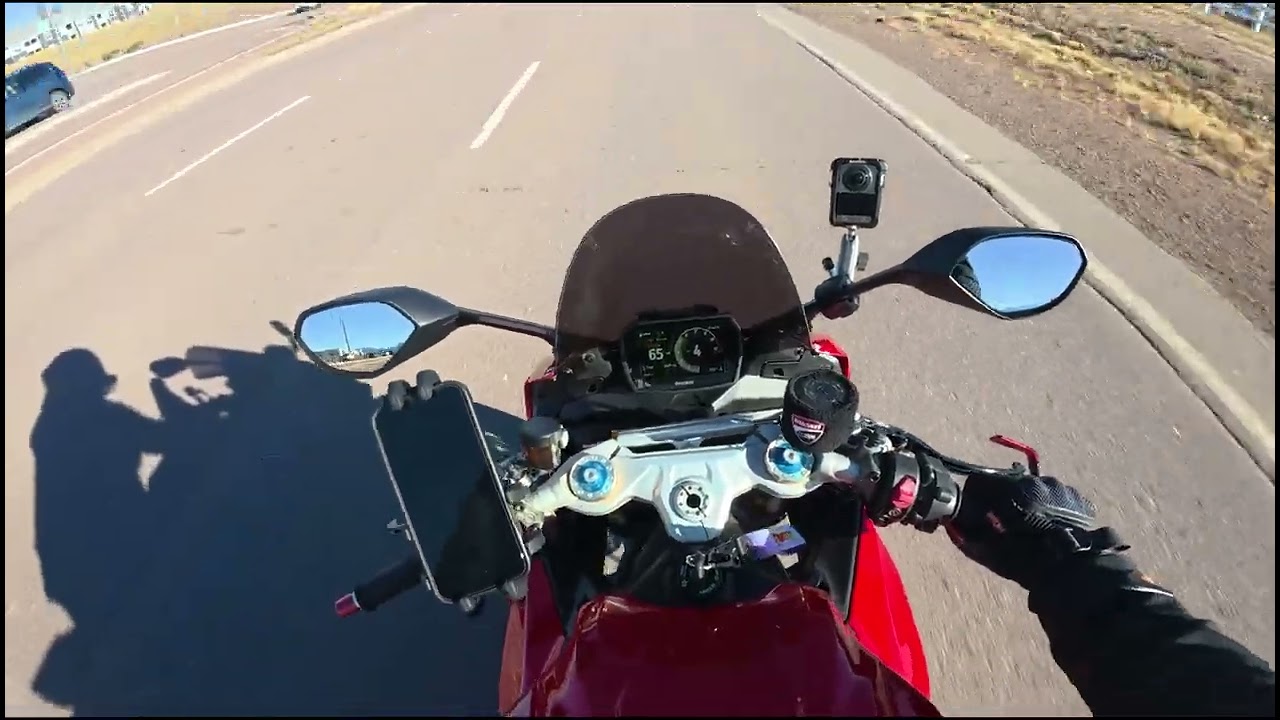 Ducati Panigale V2 S - Another POV -