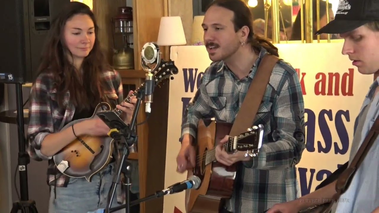 LONG WAY HOME DUO & CESAR BENZONI, Westport Folk & Bluegrass Festival, Ireland 2022