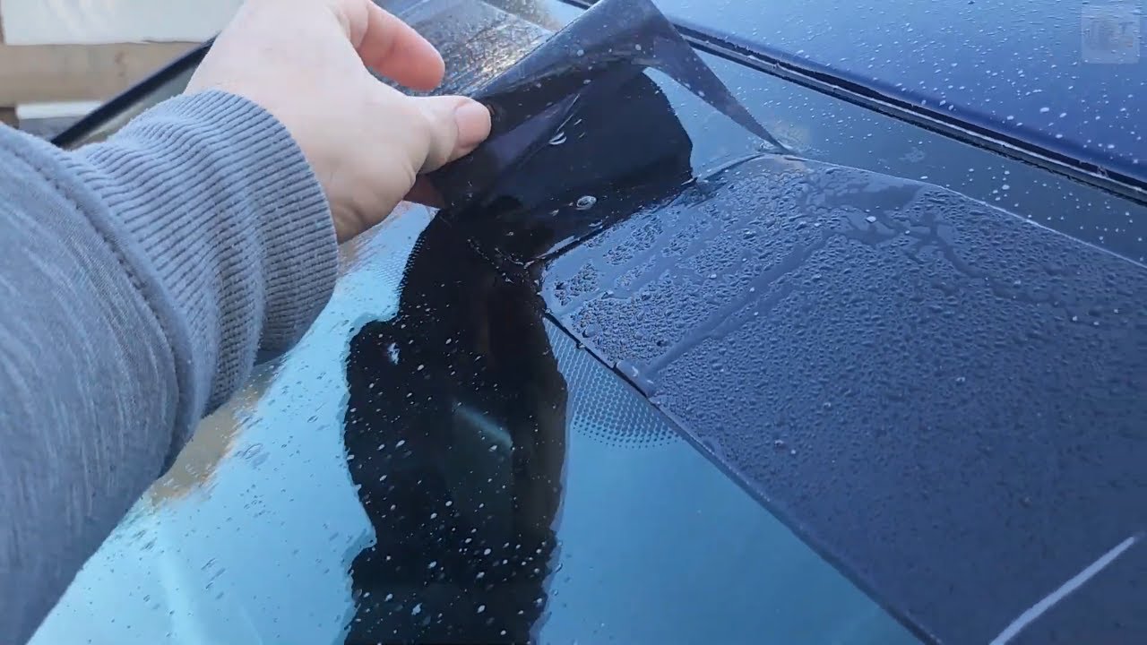 Sonnenblendstreifen an der Frontscheibe: Legal oder verboten | Infos & Tutorial