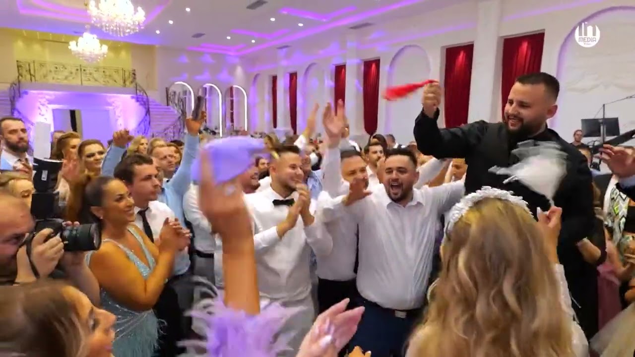 Egzon Pireci | Super Atmosfera ne Dasmat Shqiptare