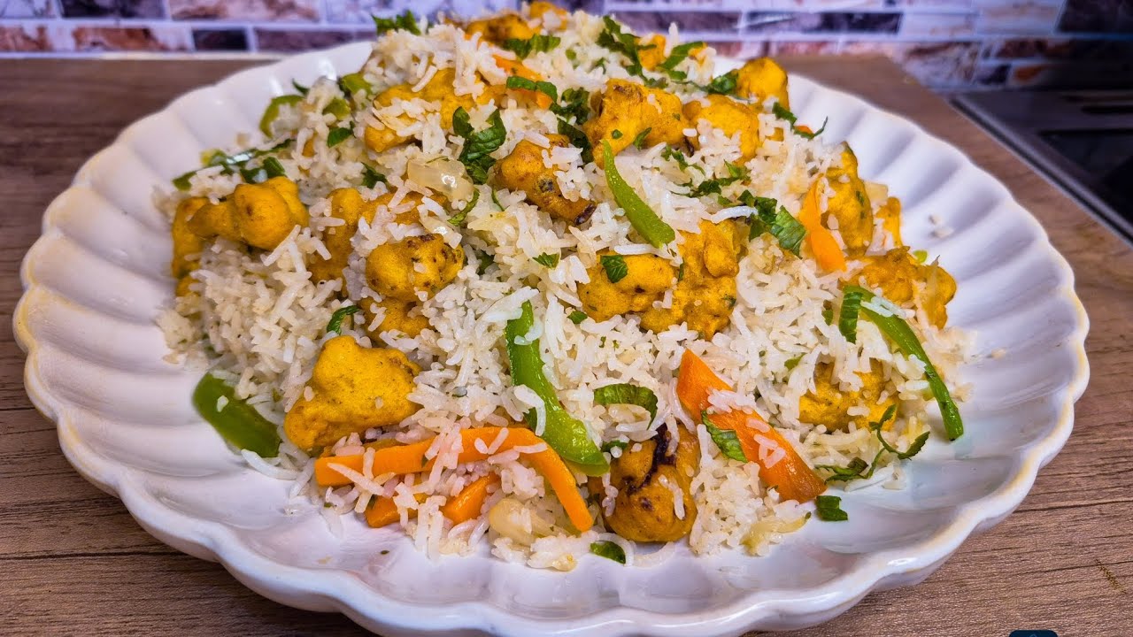 COULIFLOWER FRIED RICE /WALI WA COULIFLOWER LA KUKANGA.