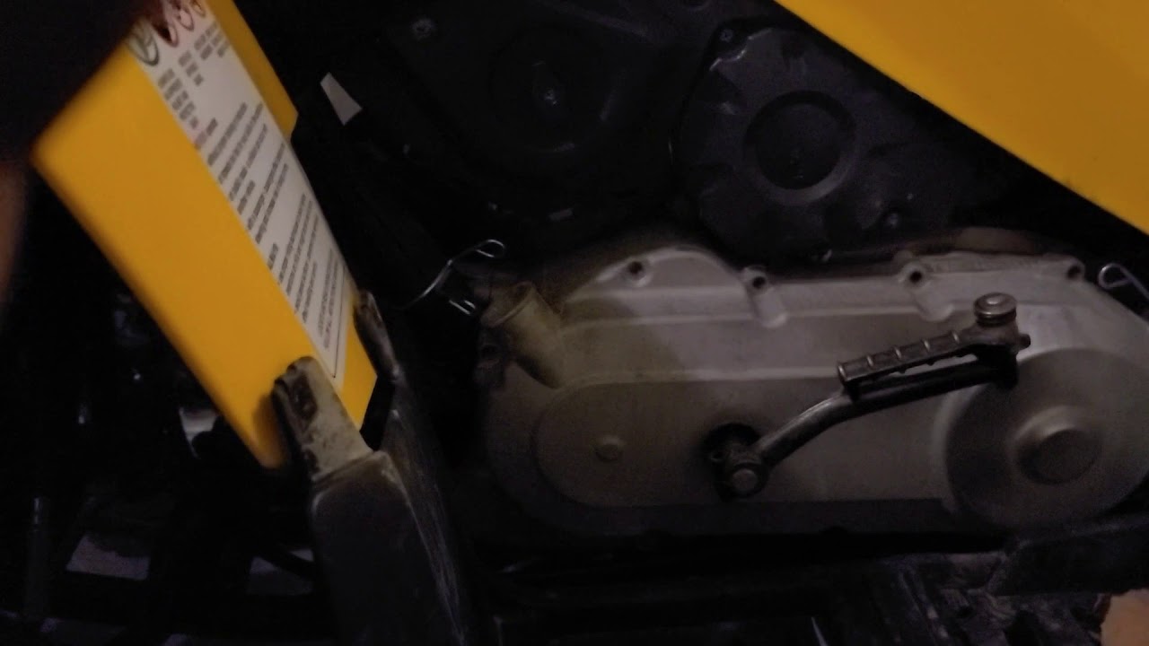 WTH CanAm broken exploded gear and sproket.... ds90 repair, kick start no start... part 1