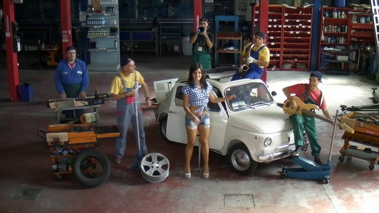 LA MACCHINETTA - Liscio Simpatia