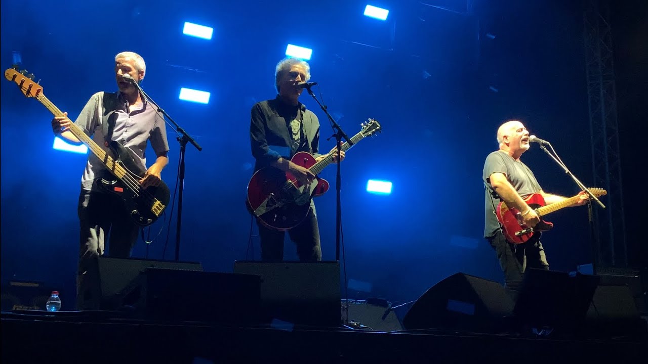 מיכה שטרית וברי סחרוף - מסמרים ונוצות