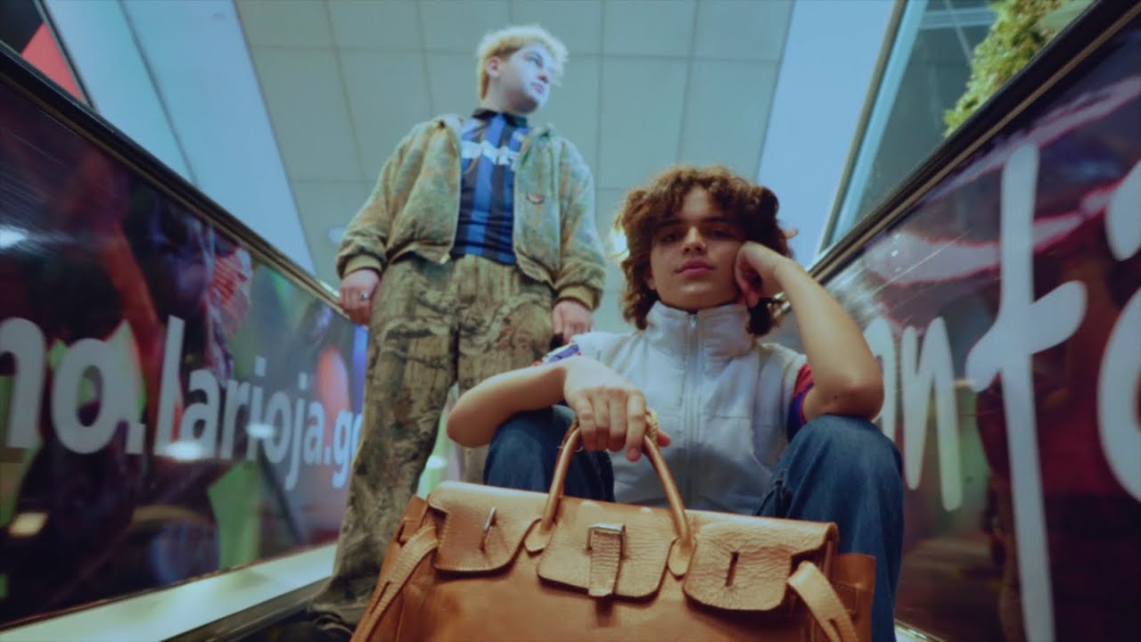 perswave ft. boggan - pasajes (Video Oficial)