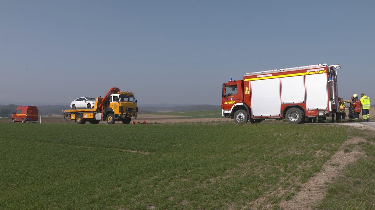 Dörflingen SH: Auto erfasst Pferd und Reiterin