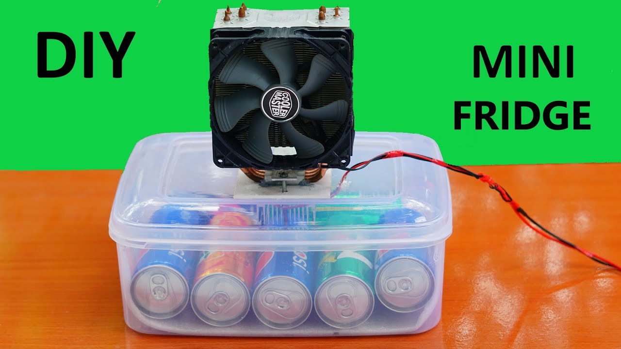 How to make a Mini Refrigerator with plastic container