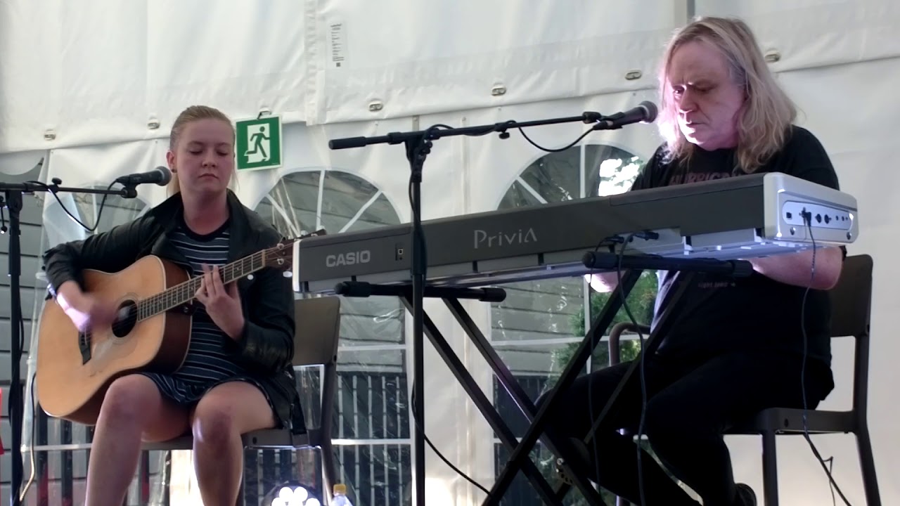 Jussi & Ellinoora Hakulinen – Vain varjot häntä seuraa – 17.8.2018 Pinella, Turku, Finland