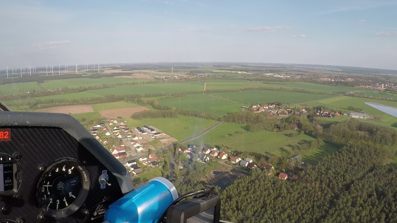 Wieder eine Außenlandung im Grünen!