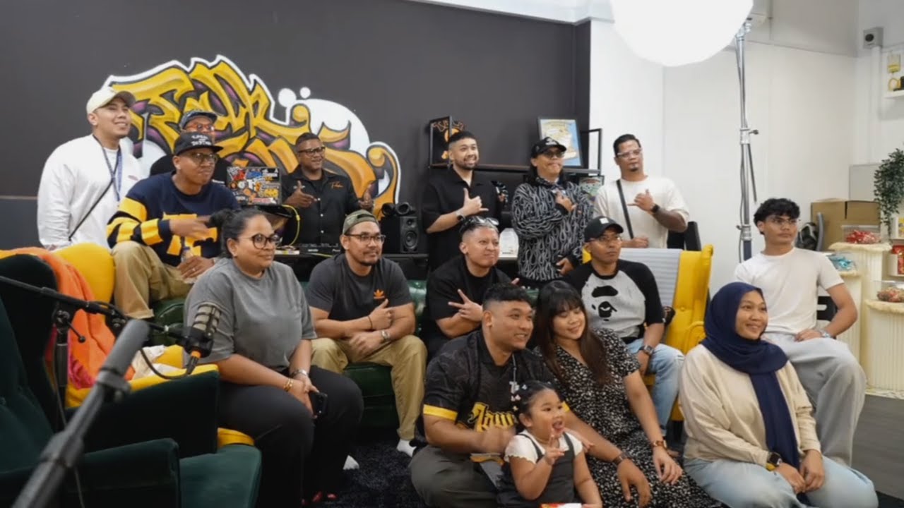 “SOALAN PANAS — OPEN MIC DAY DENGAN FOLKSFAM”