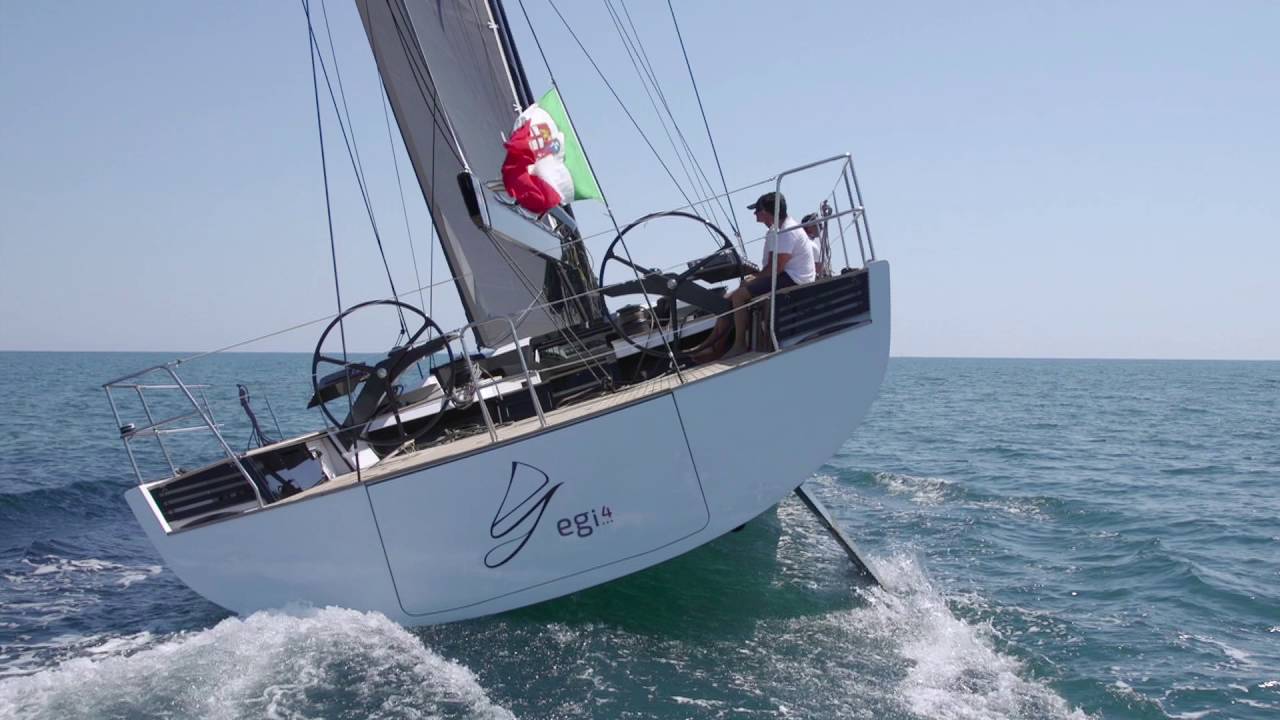 Mylius 76' Flush Deck