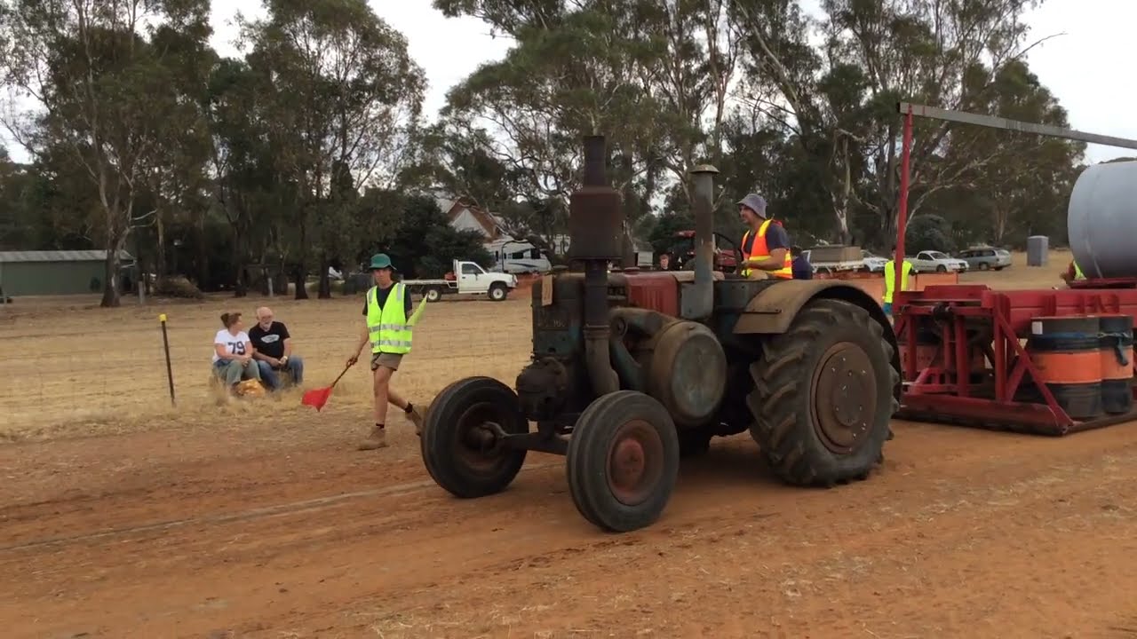 Tractor Pull @ the 151st Rheola Charity Carnival, Easter Monday 2024