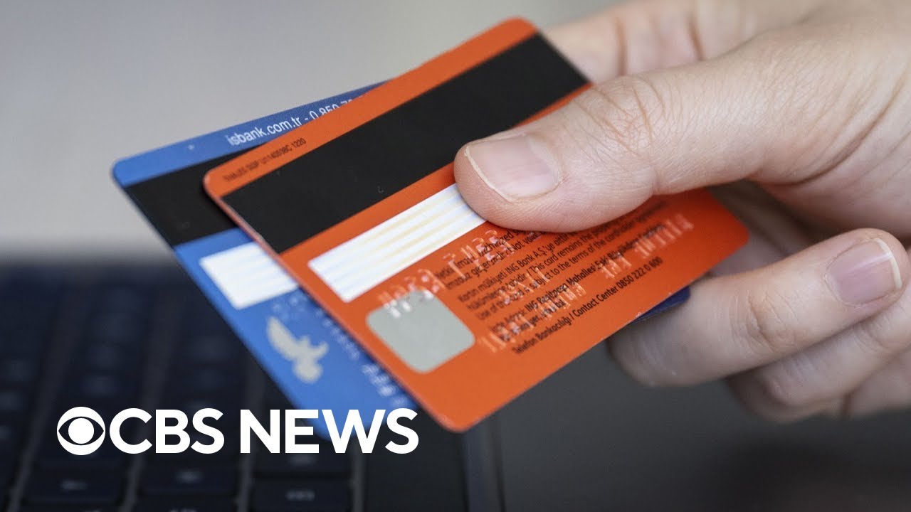 Americans grappling with record-breaking credit card debt