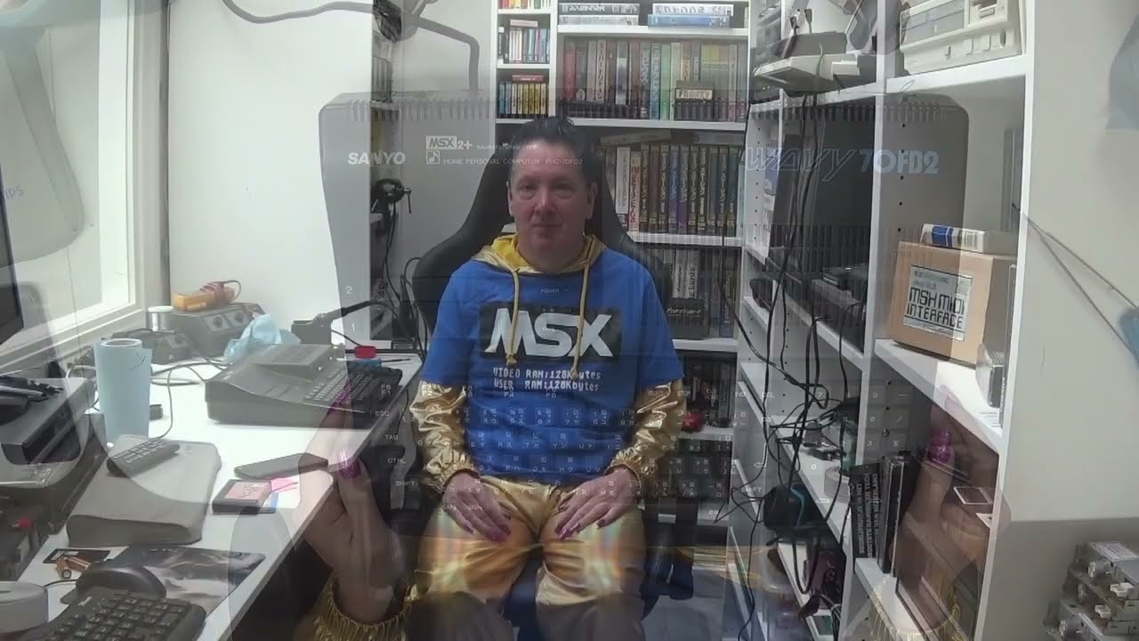 Cleaning the Keyboard from a Sanyo Wavy MSX 2+ with a big Challenge