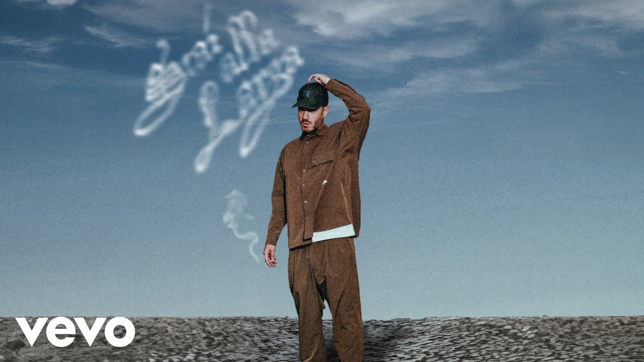 Gianni Bismark - Stai Alla Larga (Visual Video)