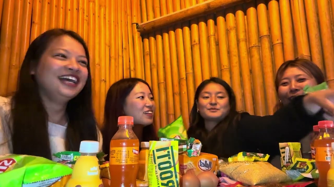 gift exchange game with friends 😂