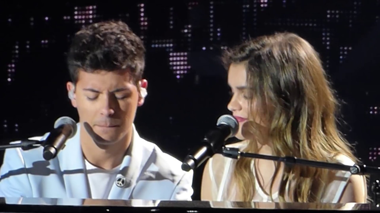 Fin de Shake it out y City of Stars - Amaia / Alfred - ConciertOT Madrid