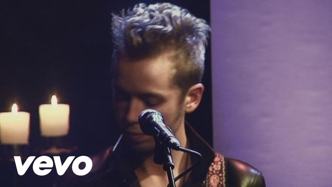 Mads Langer - Bowie & Champagne (Live At Desmet Studios, Amsterdam)