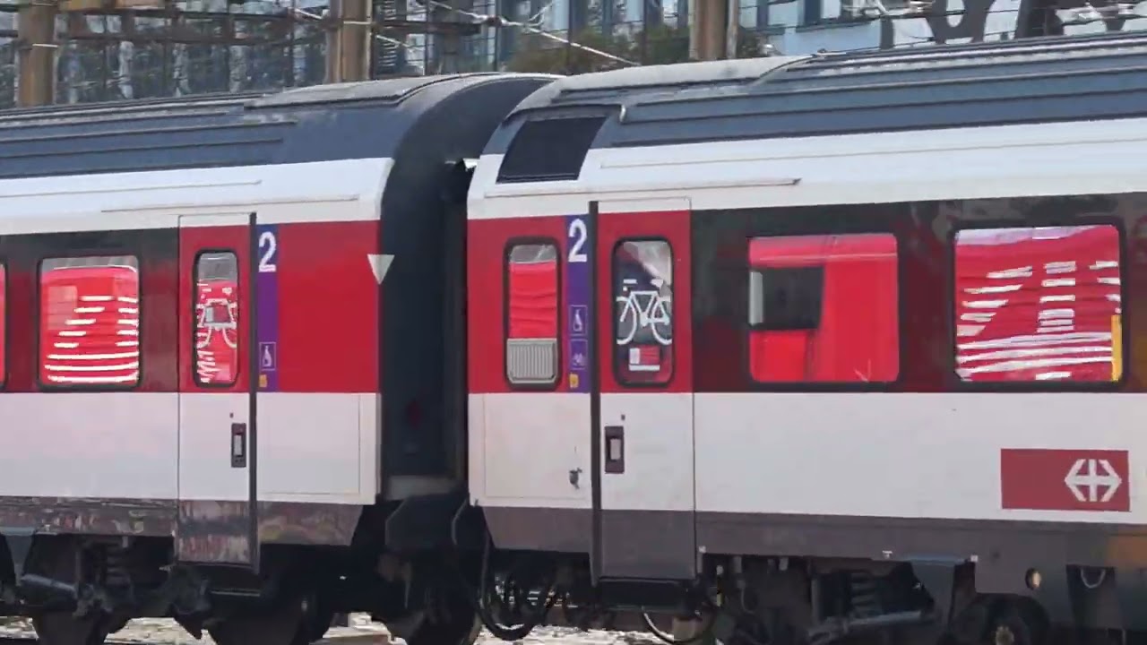 EW IV Pendel fährt über meine Lieblings Weiche, in Basel SBB