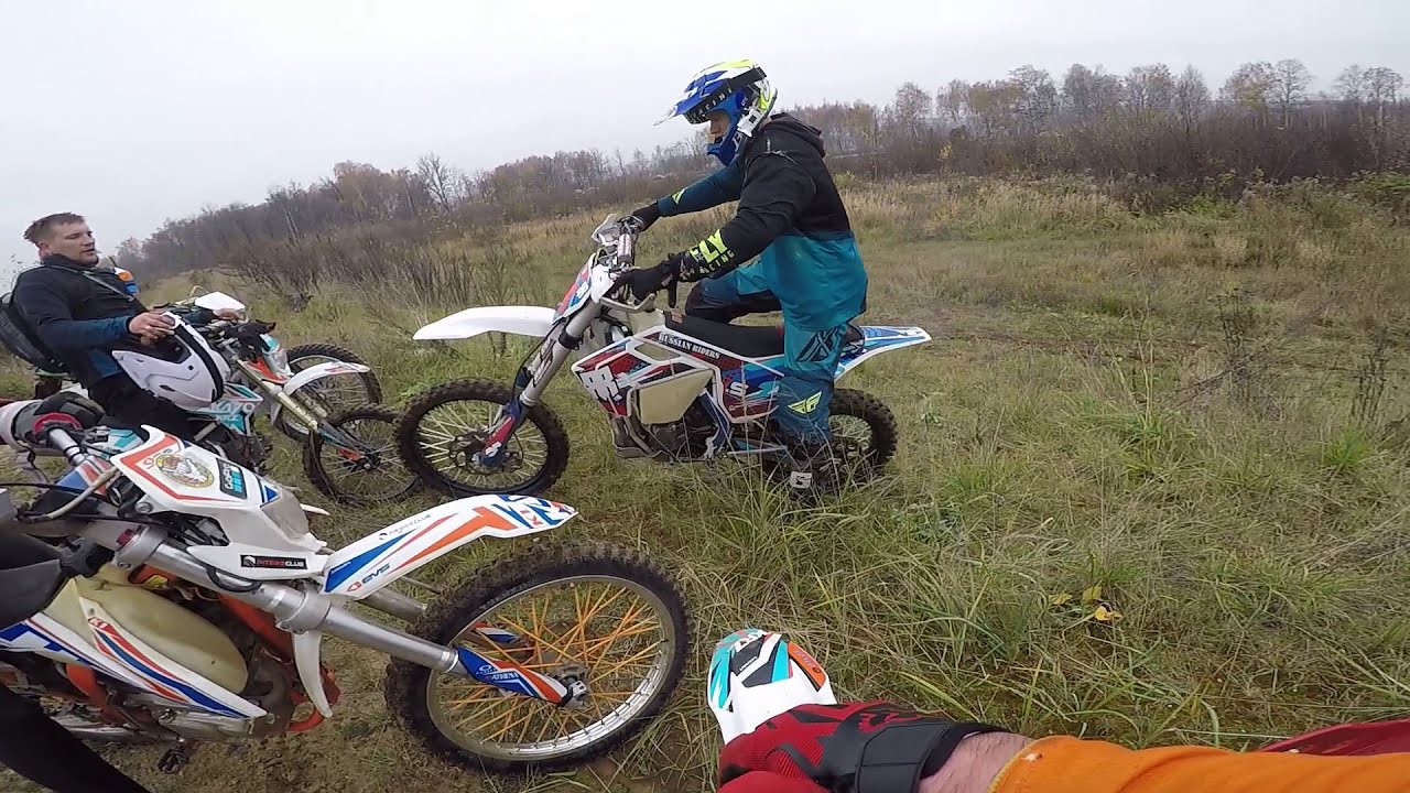 Как ПЕРЕСТАВЛЯТЬ МОТОЦИКЛ на склоне | Эндуро тренировка Russian Riders