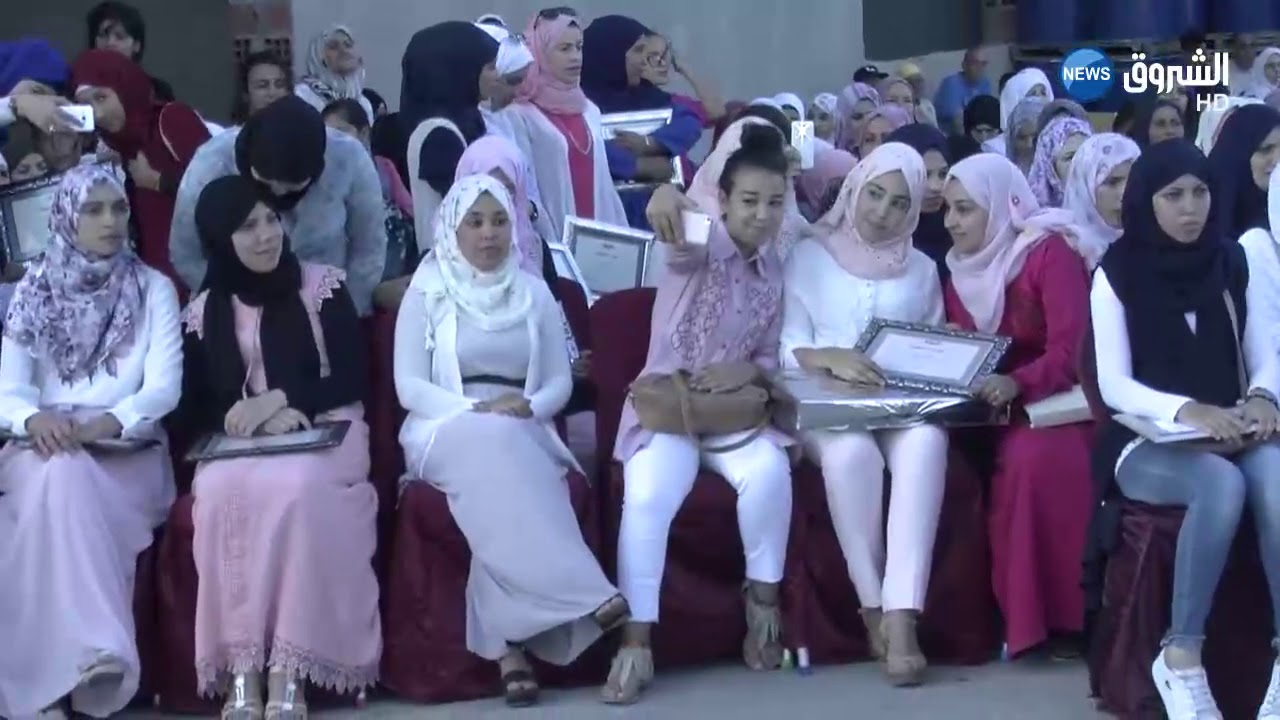 مجمع عمر بن عمر للصناعات الغذائية يكرم طلبة ثانوية بوعاتي بقالمة