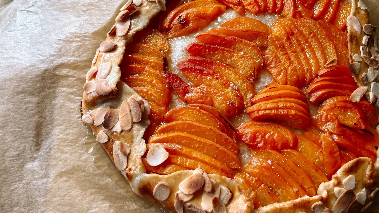 APRICOT GALETTE RECIPE - simple and delicious recipe!