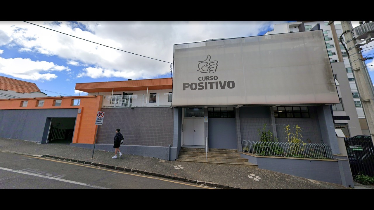 Curso Positivo aprova mais de 100 alunos para a UEPG