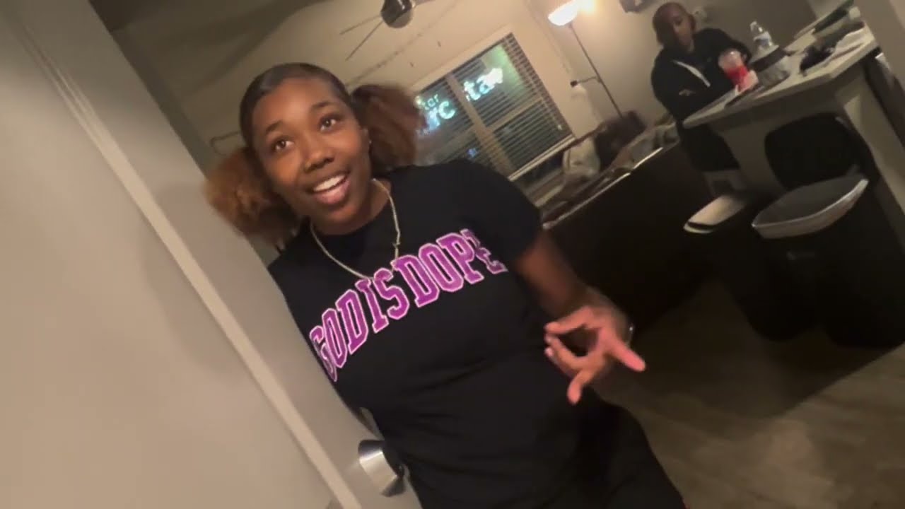 Asking Random College Students To SleepOver !