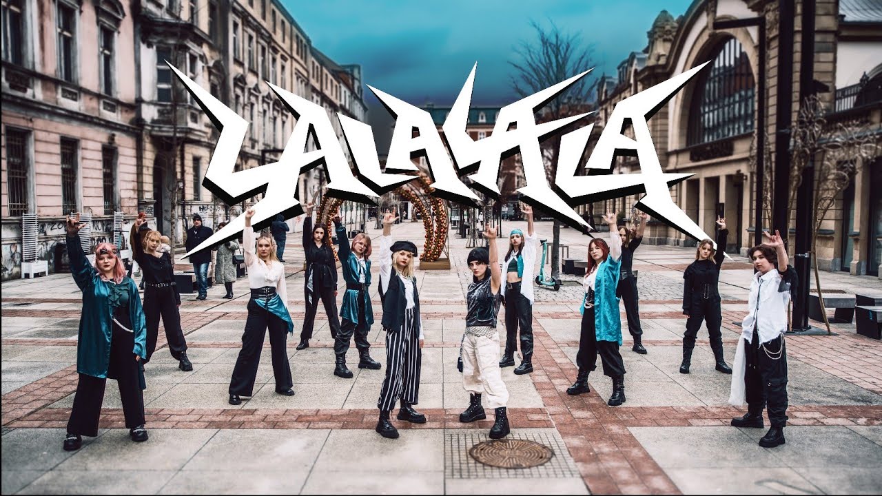 [KPOP IN PUBLIC | ONE TAKE] Stray Kids (스트레이 키즈) – '락 (樂) LALALALA' Dance Cover by TeamMATE